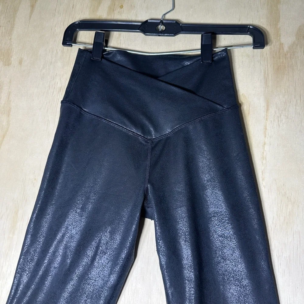 Offline by Aerie The Hugger Crossover High Waisted‎ Crackle Faux Leather Legging